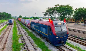 Hàng không, đường sắt vận chuyển miễn phí hàng cứu trợ