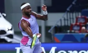 Tay vợt Mỹ văng tục với trọng tài ở Thượng Hải Masters