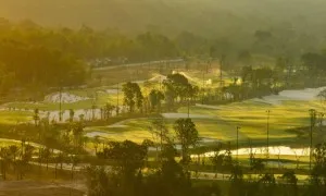 Eschuri Vung Bau Golf - điểm đến của du khách mê chơi golf